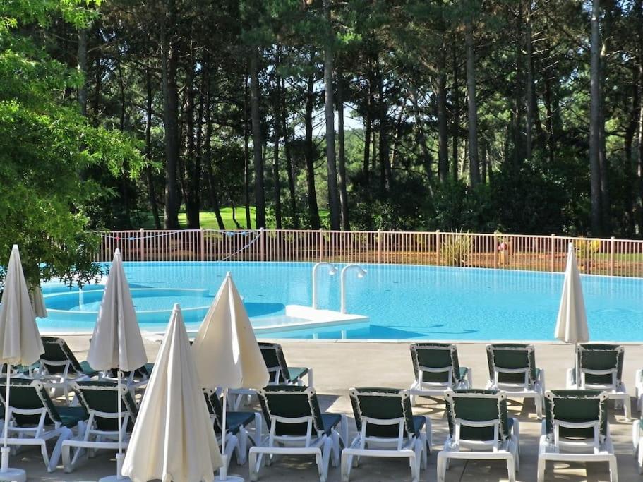 Apt T2 Calme Sur Golf, Piscine, Ocean 10 Min En Velo Lacanau Extérieur photo