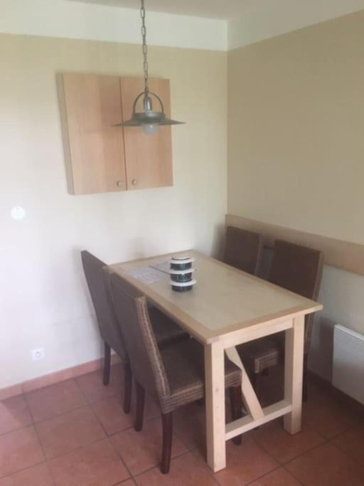 Apt T2 Calme Sur Golf, Piscine, Ocean 10 Min En Velo Lacanau Extérieur photo